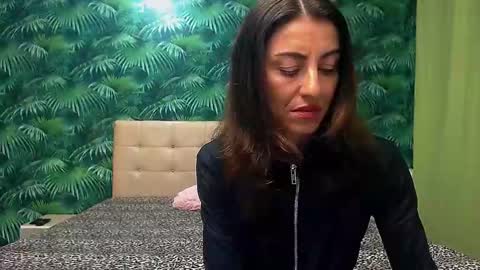 Snapshot of stella_john chatting on 01/10/25, 05:26 Stella John online show from 01/10/25, 05:26