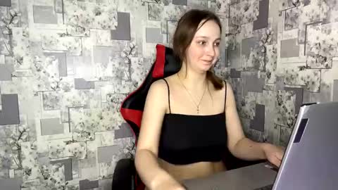 Stella online show from 03/04/25, 10:16