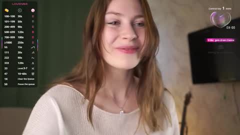 Stella online show from 10/09/25, 10:57