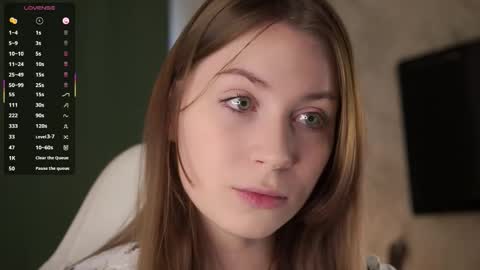 Stella online show from 10/16/25, 08:37