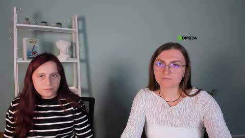 stella_red online show from 11/14/25, 01:32