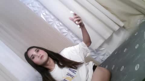 Snapshot of stella_siner chatting on 07/17/26, 06:31 Stella Siner online show from 07/17/26, 06:31