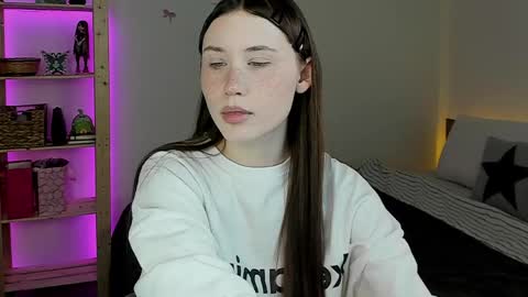 stella_sunny online show from 04/28/26, 11:54