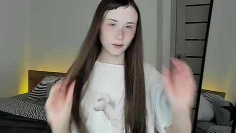 stella_sunny online show from 05/09/26, 09:31