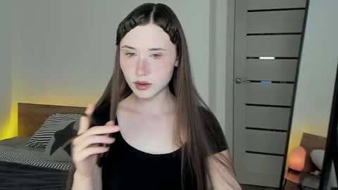 stella_sunny online show from 05/12/26, 11:35