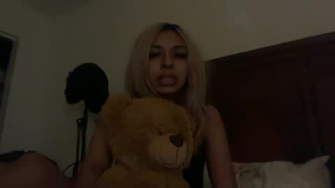 Snapshot of stellaangel chatting on 10/02/25, 03:35 stellaangel online show from 10/02/25, 03:35