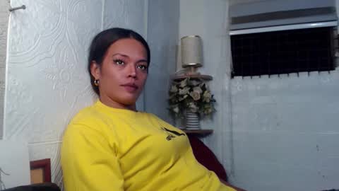 Snapshot of stellabronze chatting on 02/06/25, 05:40 stella online show from 02/06/25, 05:40