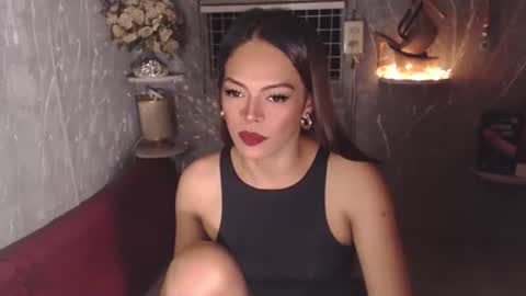 Snapshot of stellabronze chatting on 10/06/25, 06:05 stella online show from 10/06/25, 06:05