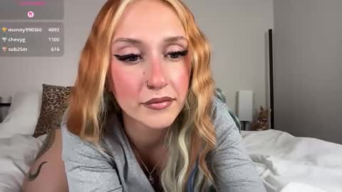 Snapshot of stellacorbet chatting on 12/04/25, 03:05 stellacorbet online show from 12/04/25, 03:05