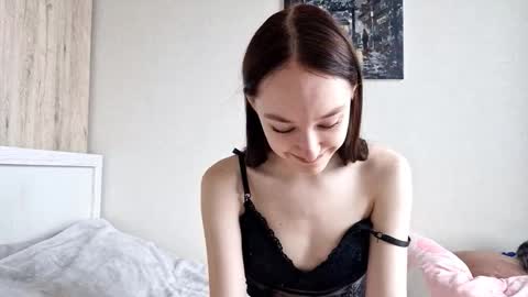 Stella online show from 11/14/25, 08:24