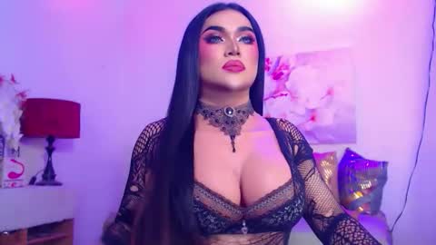 CALL ME STELLA online show from 05/03/26, 05:57