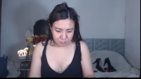 Snapshot of stellahugets chatting on 10/26/25, 07:58 Stella online show from 10/26/25, 07:58