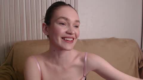 Snapshot of stellapayne chatting on 03/21/26, 06:55 stellapayne online show from 03/21/26, 06:55