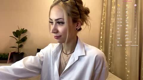 Alexia online show from 01/19/26, 09:35