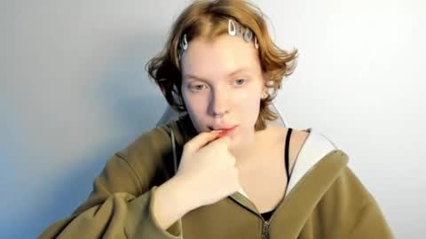 Snapshot of stellaswen chatting on 01/13/26, 10:31 S T E L L A online show from 01/13/26, 10:31