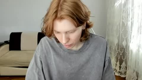 S T E L L A online show from 05/05/26, 10:34