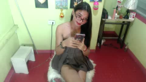 Snapshot of stellaxtemptationx chatting on 03/01/25, 12:50 Stella sweet online show from 03/01/25, 12:50
