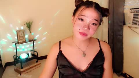 Snapshot of stellaxtemptationx chatting on 10/18/25, 05:14 Stella sweet online show from 10/18/25, 05:14