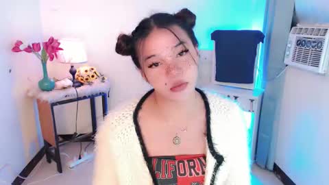 Snapshot of stellaxtemptationx chatting on 10/30/25, 08:09 Stella sweet online show from 10/30/25, 08:09