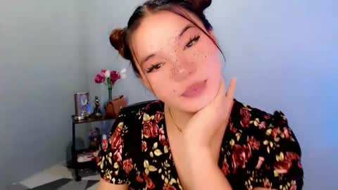 Snapshot of stellaxtemptationx chatting on 11/09/25, 09:51 Stella sweet online show from 11/09/25, 09:51