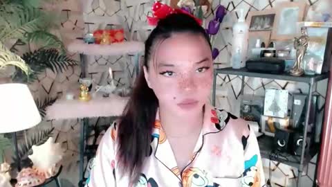 Snapshot of stellaxtemptationx chatting on 01/11/26, 06:29 Stella sweet online show from 01/11/26, 06:29