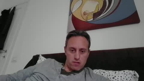 Snapshot of sten015 chatting on 02/11/25, 02:02 sten015 online show from 02/11/25, 02:02
