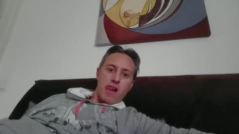 Snapshot of sten015 chatting on 03/24/26, 01:49 sten015 online show from 03/24/26, 01:49