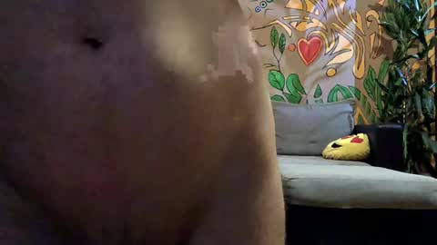 Snapshot of stenlyvrbich chatting on 03/09/25, 01:04 lee online show from 03/09/25, 01:04