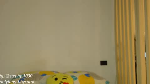 Snapshot of steph_y1030 chatting on 01/10/26, 06:04 stephany online show from 01/10/26, 06:04