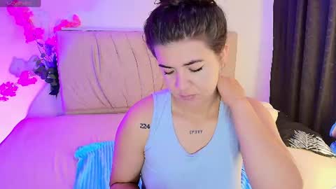 Emma online show from 06/10/26, 02:56