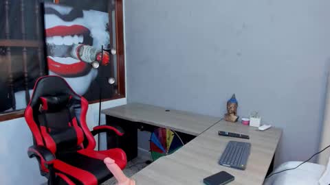 Snapshot of stephane_rouss chatting on 09/23/25, 10:02 Stephane Rouss online show from 09/23/25, 10:02