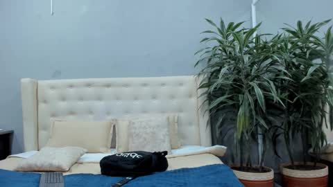 Snapshot of stephane_rouss chatting on 09/27/25, 07:41 Stephane Rouss online show from 09/27/25, 07:41