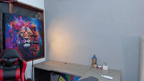 Snapshot of stephane_rouss chatting on 10/17/25, 07:49 Stephane Rouss online show from 10/17/25, 07:49