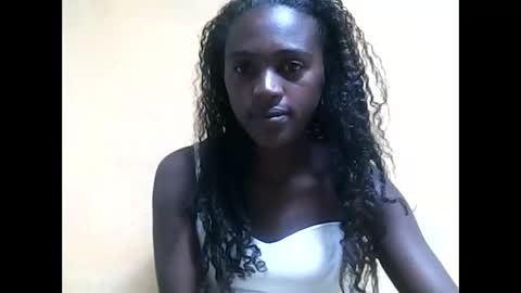 Snapshot of stephania12112343 chatting on 05/20/26, 05:41 stephania12112343 online show from 05/20/26, 05:41