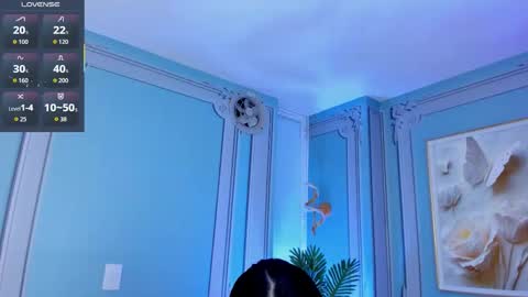         online show from 10/09/25, 12:08