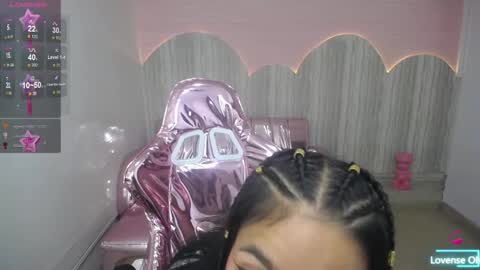 Snapshot of stephania_t chatting on 12/31/24, 03:12 Stephania online show from 12/31/24, 03:12