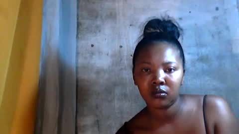 Snapshot of stephanie172 chatting on 01/08/26, 02:41 stephanie172 online show from 01/08/26, 02:41