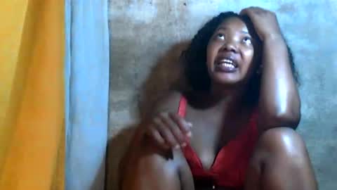 Snapshot of stephanie172 chatting on 01/13/26, 04:12 stephanie172 online show from 01/13/26, 04:12