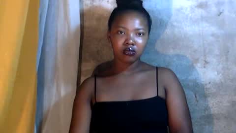 Snapshot of stephanie172 chatting on 01/17/26, 01:54 stephanie172 online show from 01/17/26, 01:54