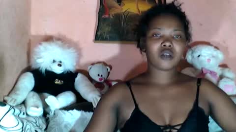 Snapshot of stephanie172 chatting on 02/01/26, 01:53 stephanie172 online show from 02/01/26, 01:53