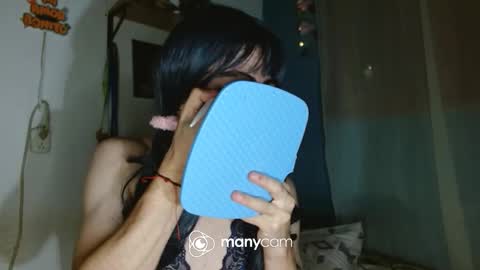 Snapshot of stephaniebelle chatting on 01/18/26, 01:31 stephanie online show from 01/18/26, 01:31