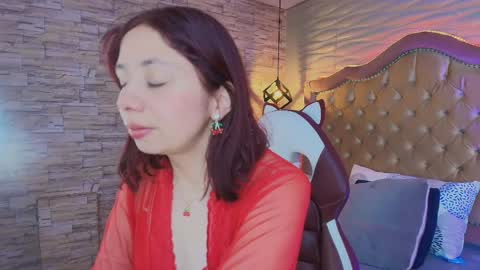 Stephaniesun  online show from 05/12/26, 01:08