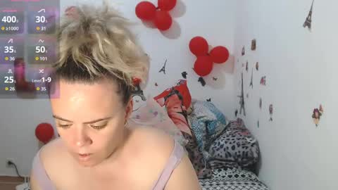Stephanie   online show from 05/25/26, 10:21