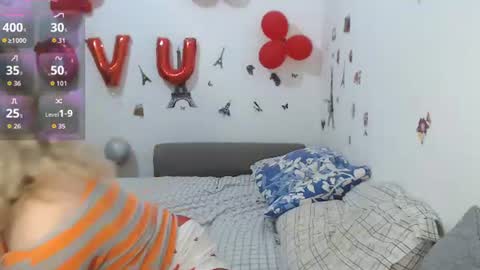 Stephanie   online show from 06/15/26, 10:17