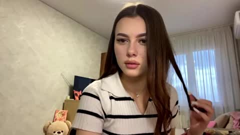 Stephani online show from 05/03/26, 03:18