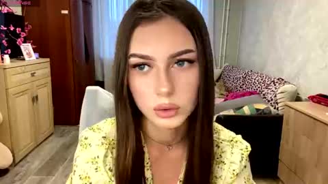 Stephani online show from 06/25/26, 04:33