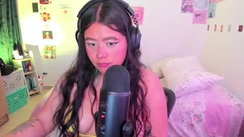 Stephanie  online show from 12/26/24, 03:59