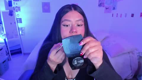 Stephanie  online show from 01/18/25, 02:47