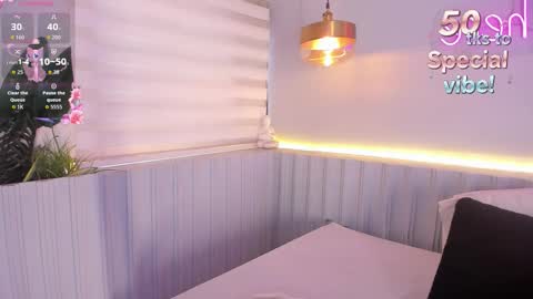 Stephany  online show from 12/22/25, 04:26