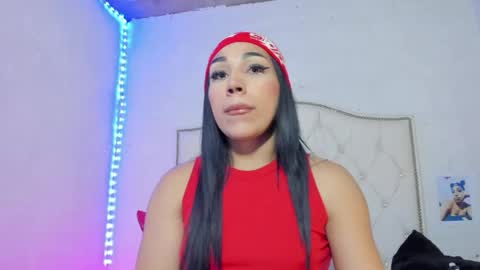Snapshot of stephany_doll_ chatting on 04/20/26, 05:43 Anny online show from 04/20/26, 05:43